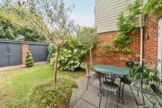 Draymans Lane, Marlow, SL7 photo 8