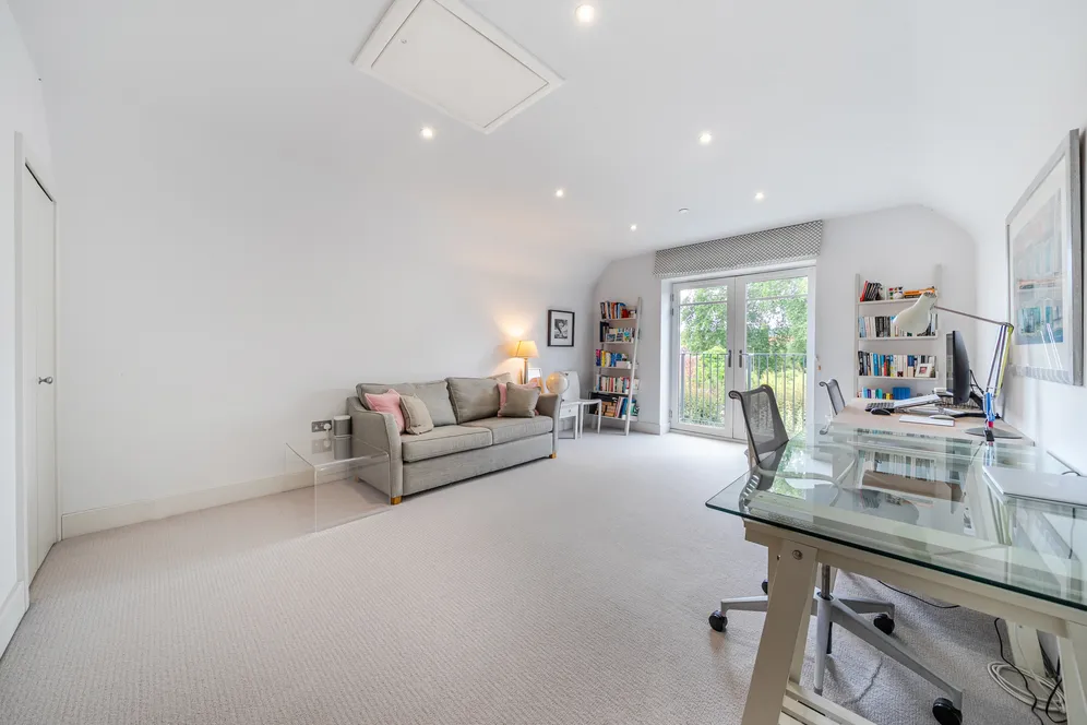 Draymans Lane, Marlow, SL7 photo 13