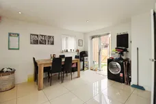 Duke Road, CORBY