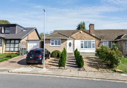 Lynchets Crescent, Hove