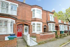 Bruce Grove, Watford