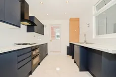 Bruce Grove, Watford