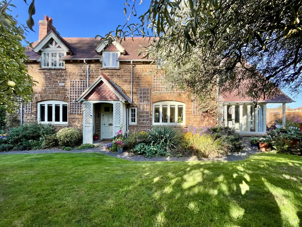 Banbury Road, Chacombe, OX17 photo 13