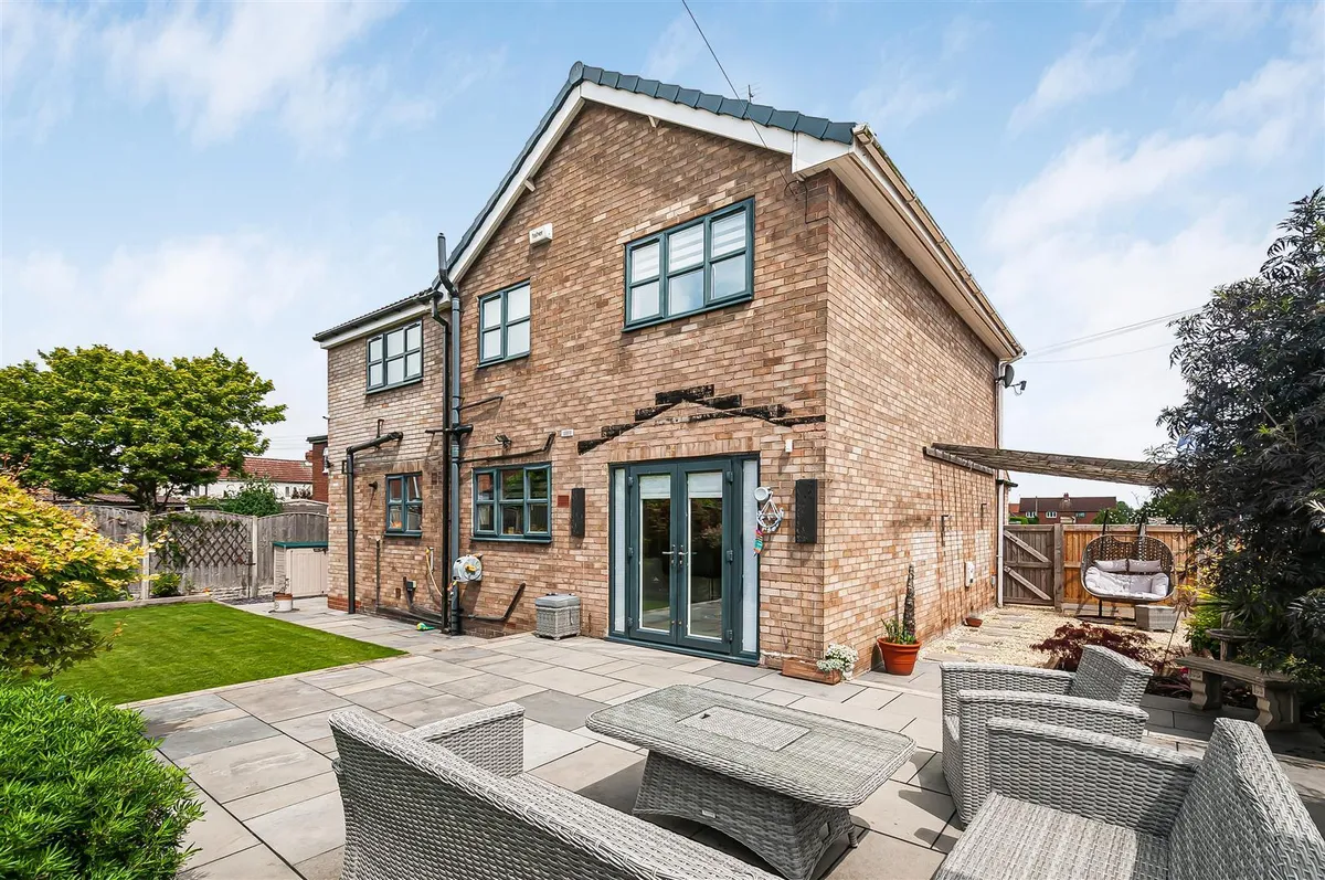 Cobble Lane, Eastrington