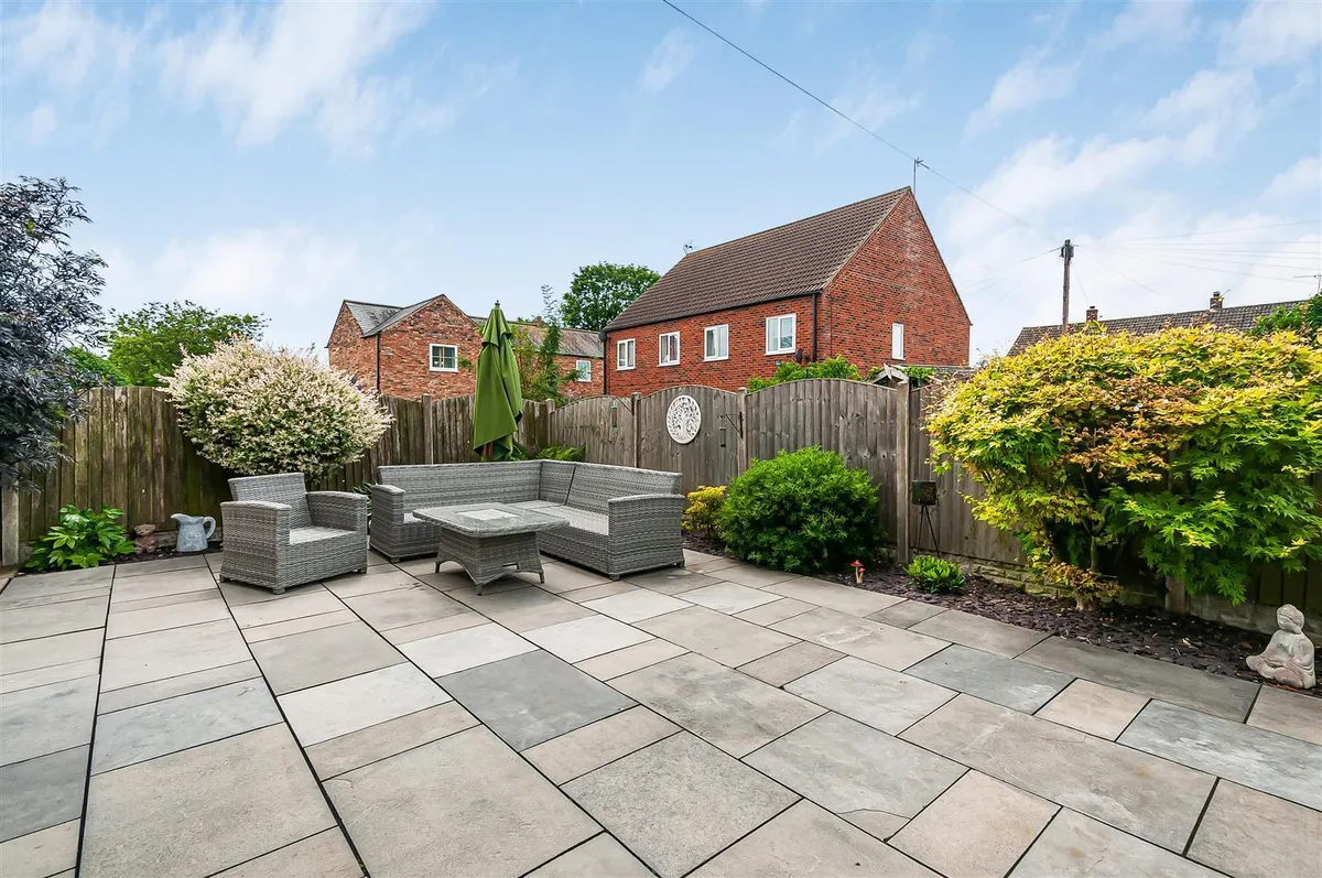 Cobble Lane, Eastrington