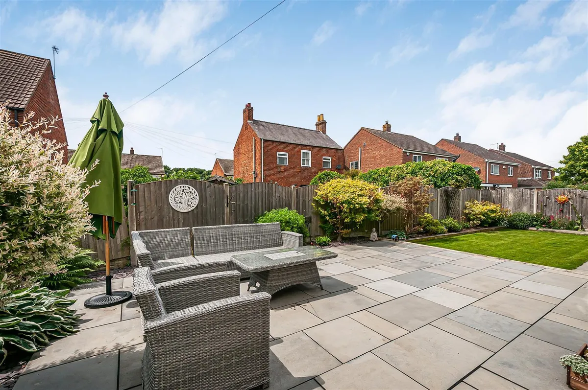 Cobble Lane, Eastrington