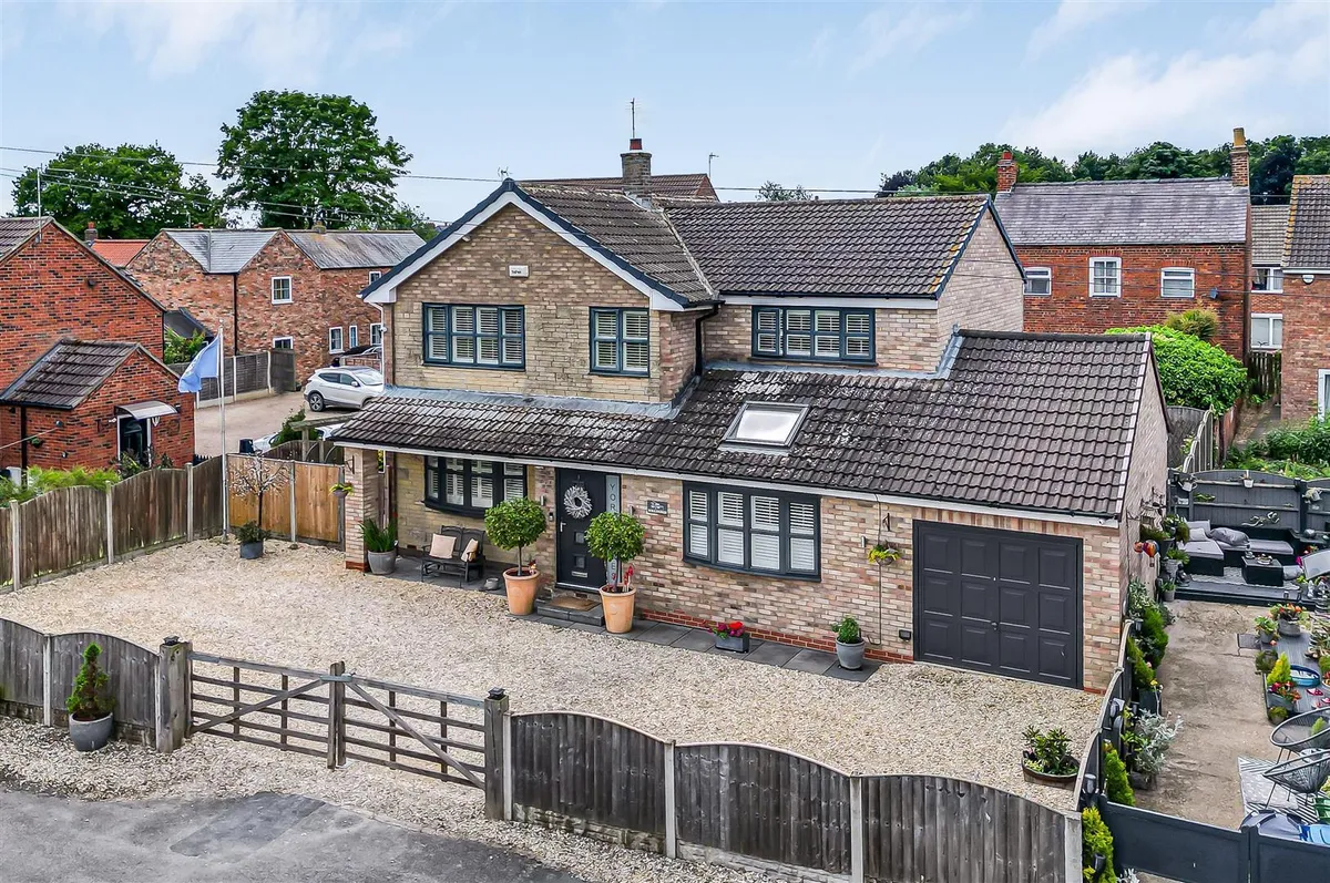 Cobble Lane, Eastrington