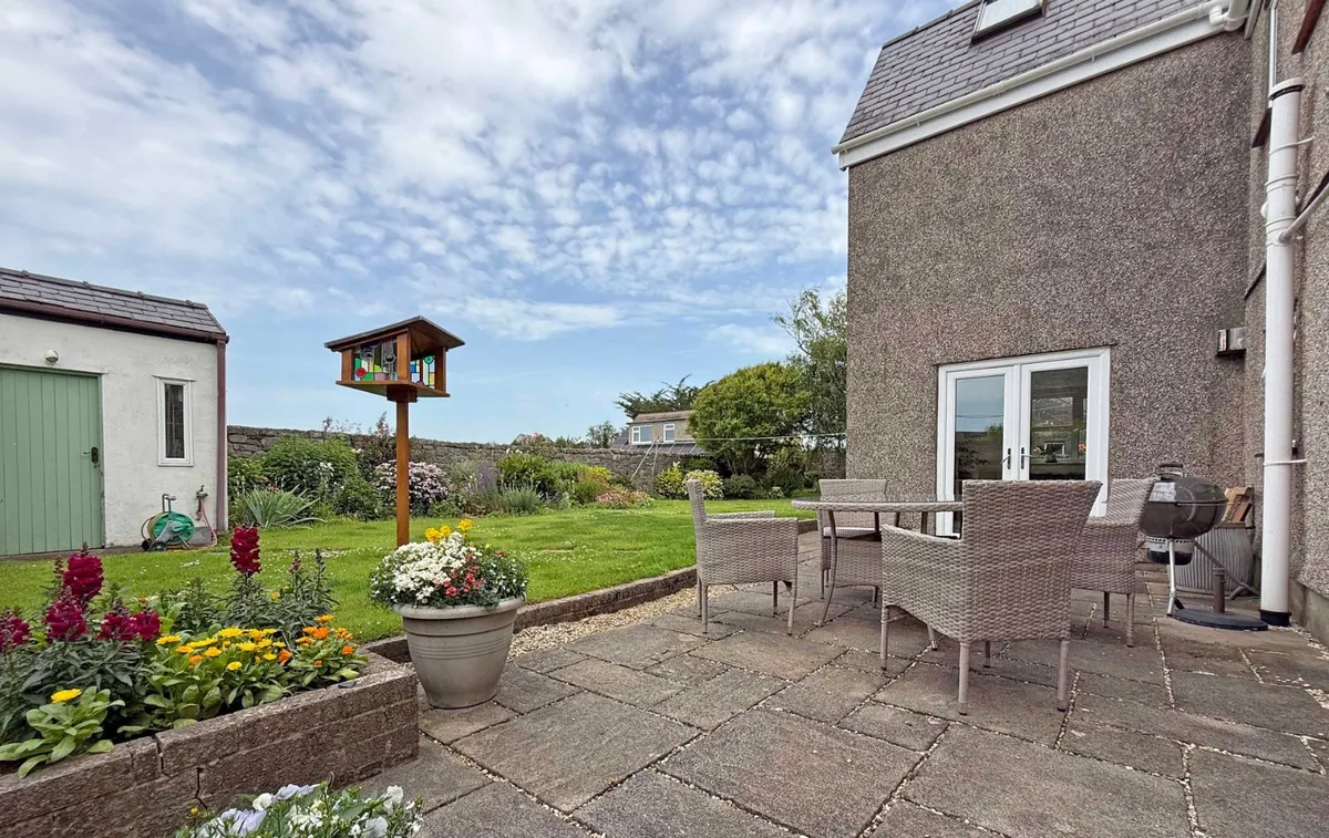Brynsiencyn, Llanfairpwll, Isle of Anglesey, LL61