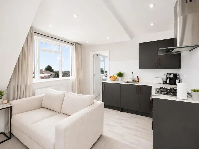 Property thumbnail 3 out of 3