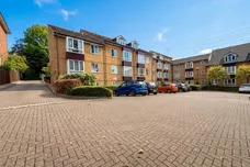 Thicket Road, SUTTON