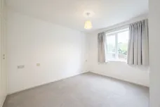 Thicket Road, SUTTON