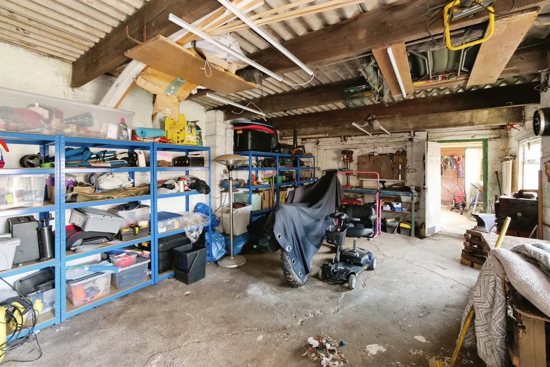 Property photo 17