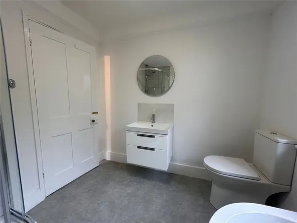 South Park Lane, Bletchingley, RH1 photo 10