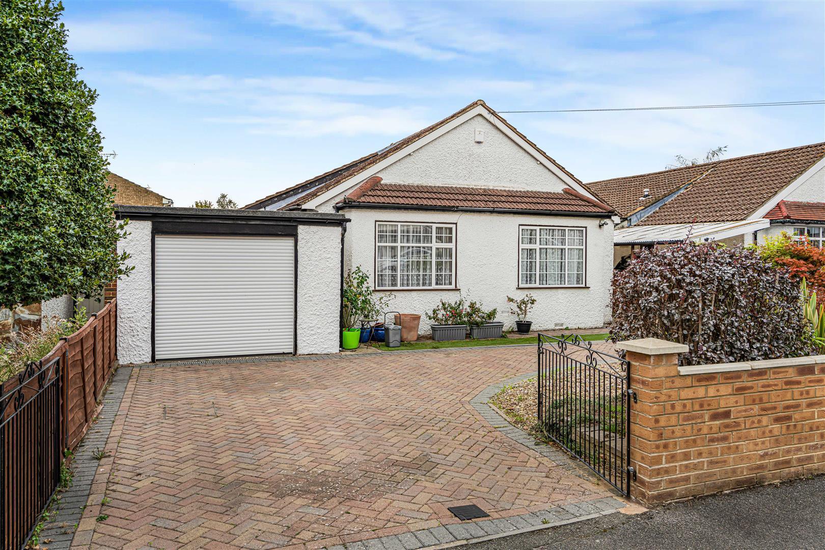 Royston Way, Burnham Image 1