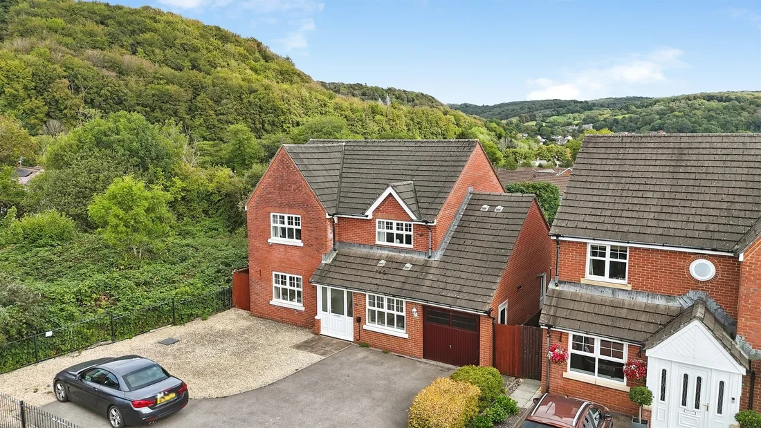 Property photo 25