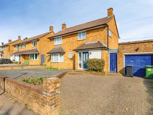 Leverstock Green Road, Hemel Hempsteadphoto