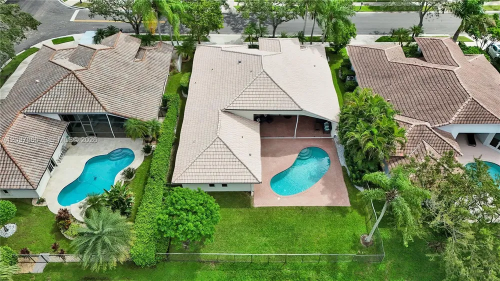 2649 Miller Ct, Weston, FL 33332