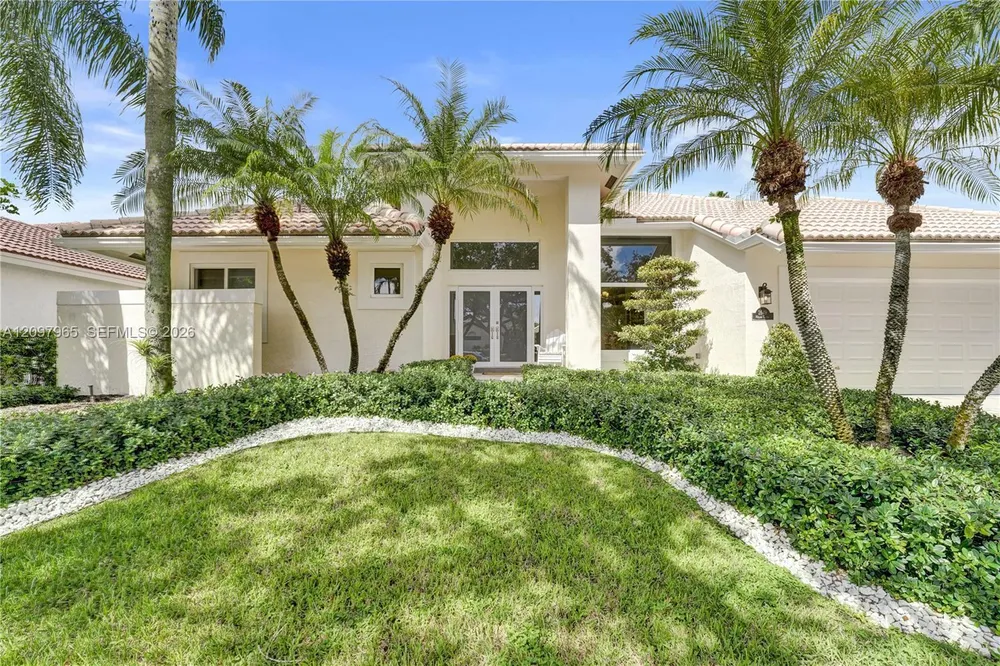 2649 Miller Ct, Weston, FL 33332