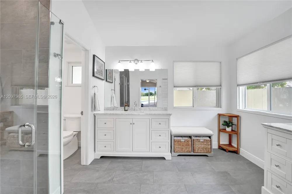 2649 Miller Ct, Weston, FL 33332