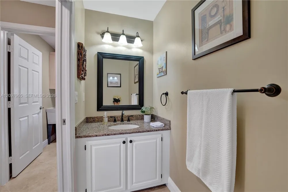 2649 Miller Ct, Weston, FL 33332