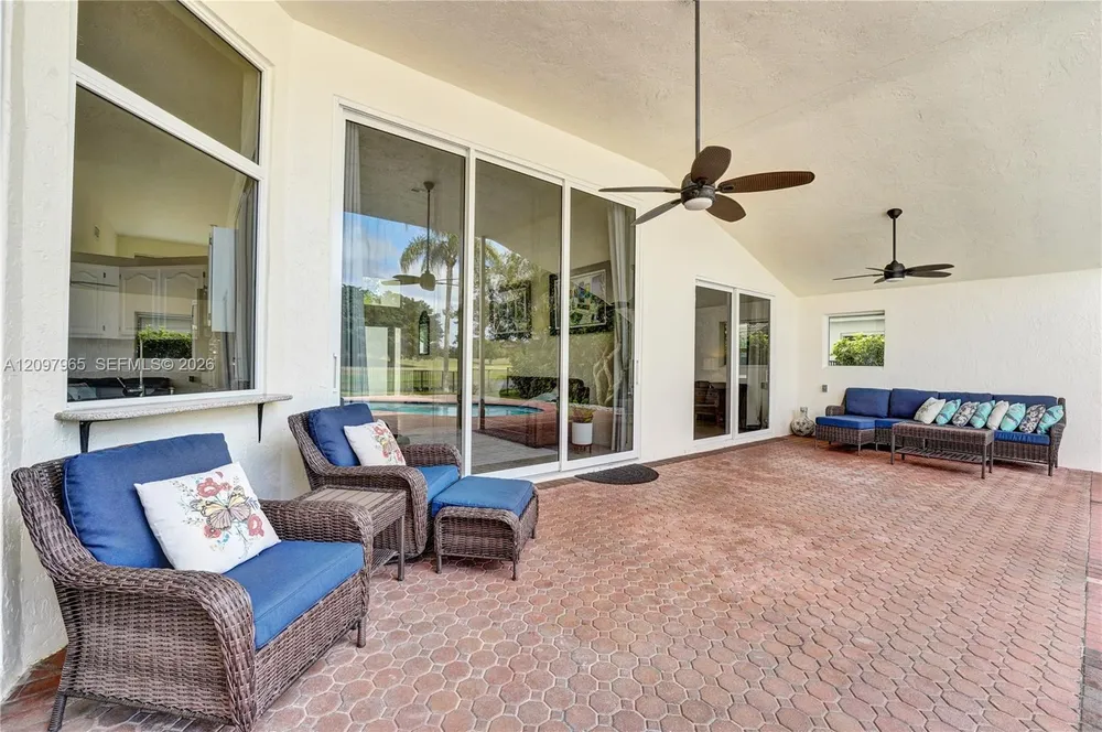 2649 Miller Ct, Weston, FL 33332