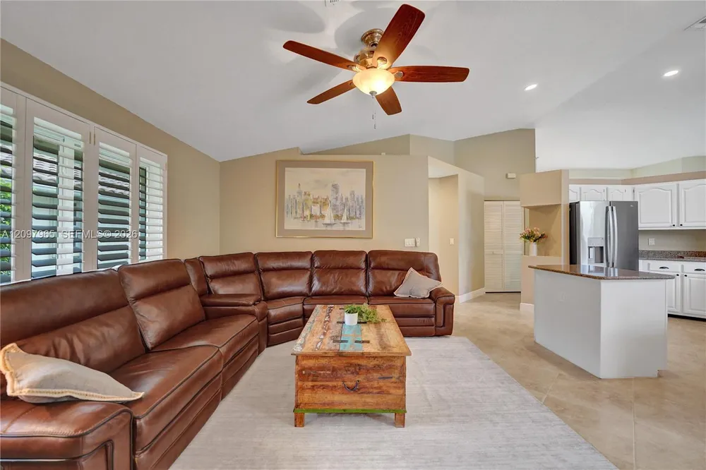 2649 Miller Ct, Weston, FL 33332