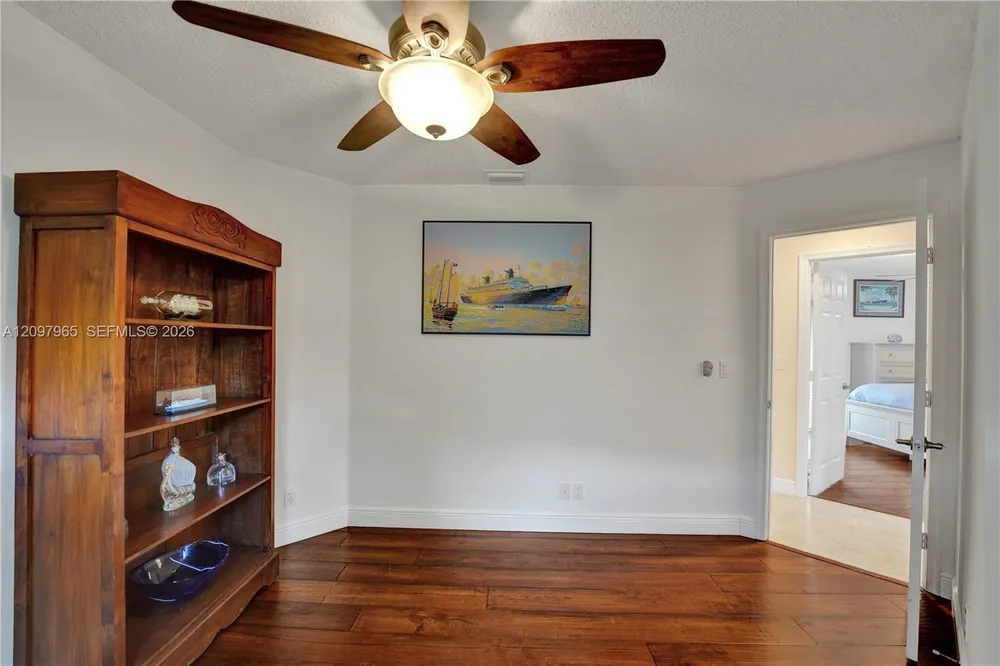 2649 Miller Ct, Weston, FL 33332