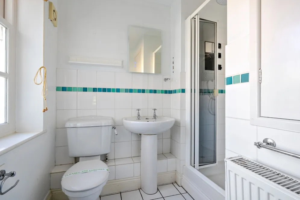 Danesbury Park Welwyn AL6 photo 13