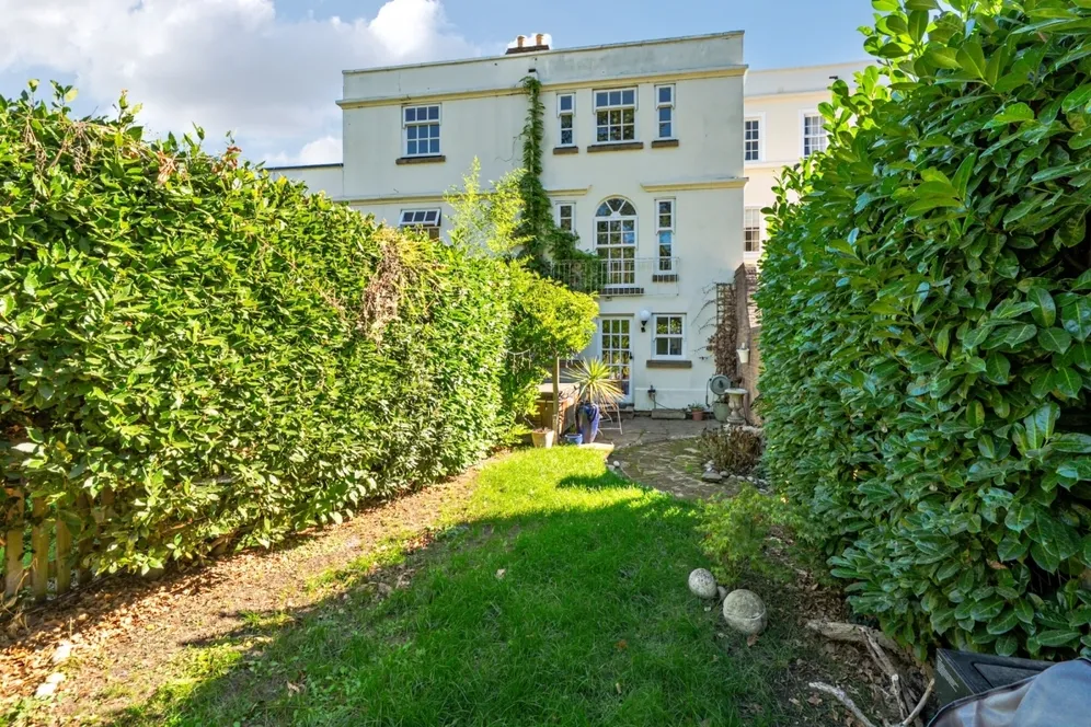 Danesbury Park Welwyn AL6 photo 16