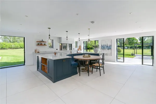 Bollington Lane, Nether Alderley, SK10 photo 2