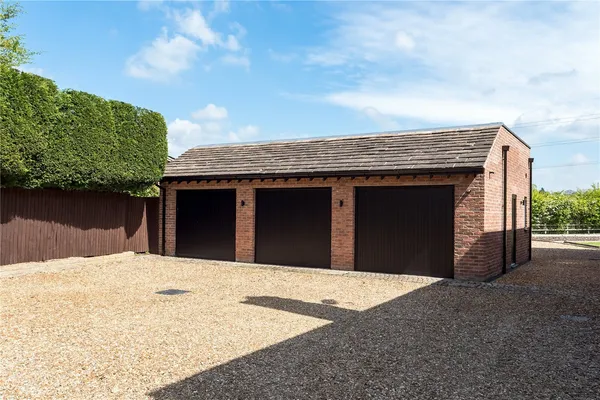 Bollington Lane, Nether Alderley, SK10 photo 31