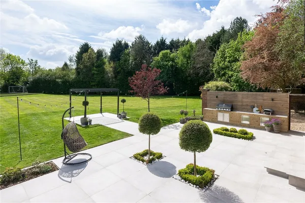 Bollington Lane, Nether Alderley, SK10 photo 35