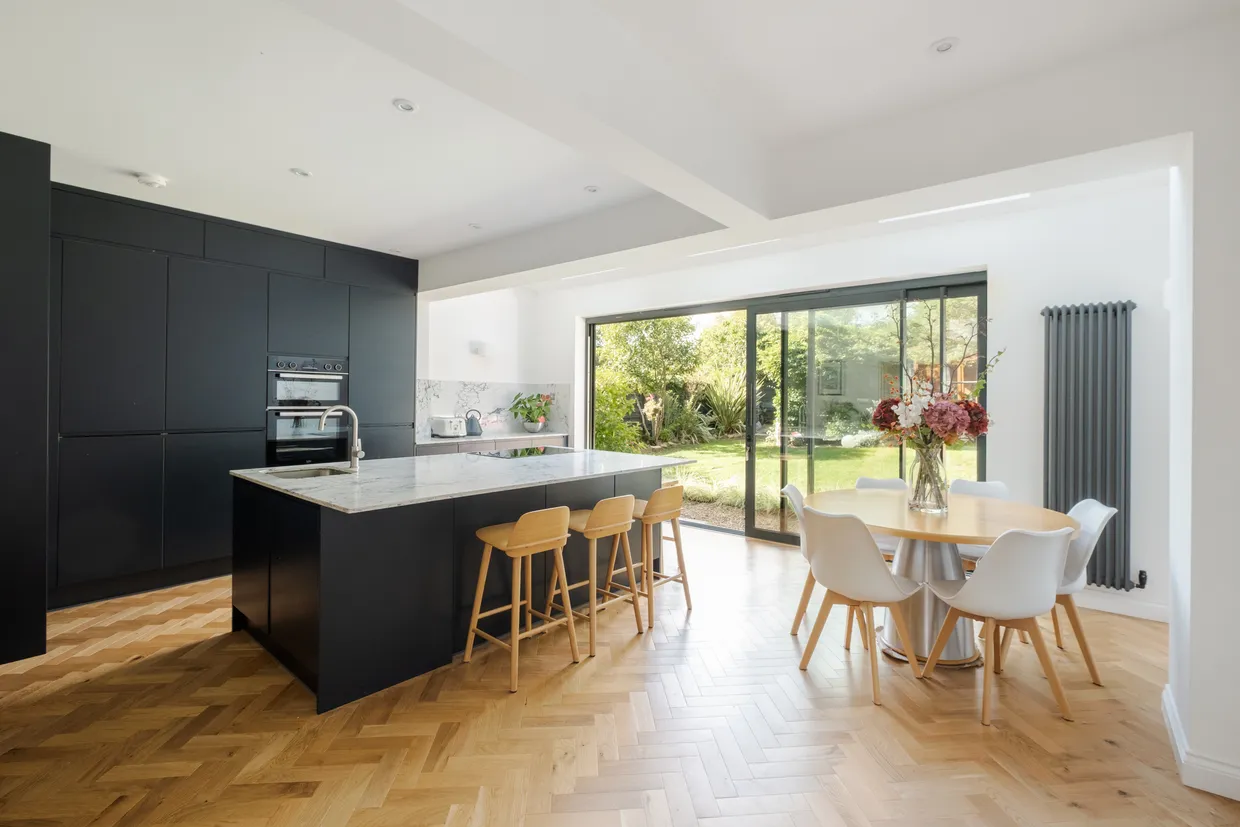 Church Crescent, London, N10 photo 2