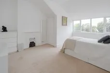 Church Crescent, London, N10 photo 17