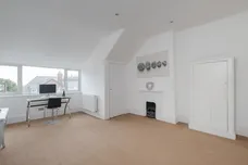 Church Crescent, London, N10 photo 18