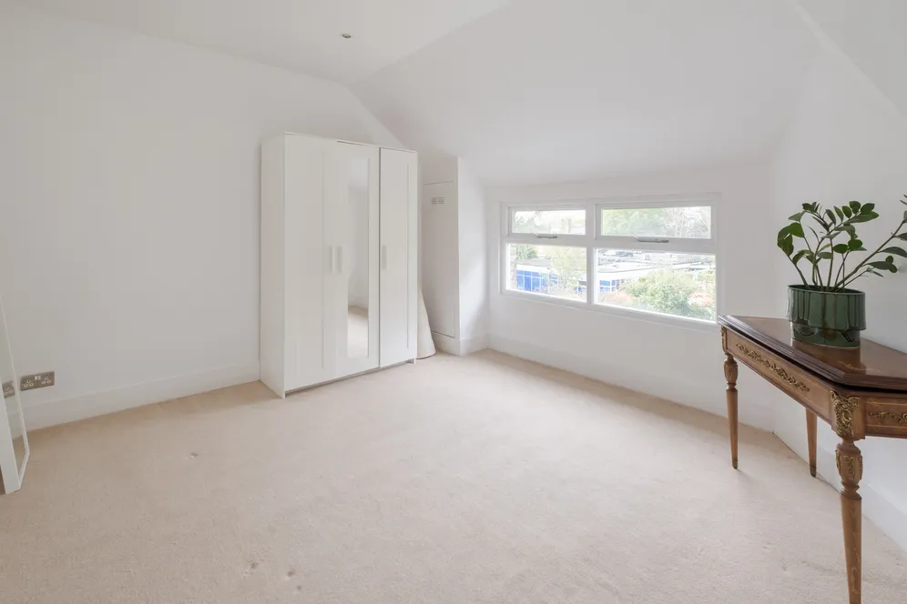 Church Crescent, London, N10 photo 19