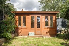 Church Crescent, London, N10 photo 24