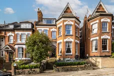 Church Crescent, London, N10 photo 33