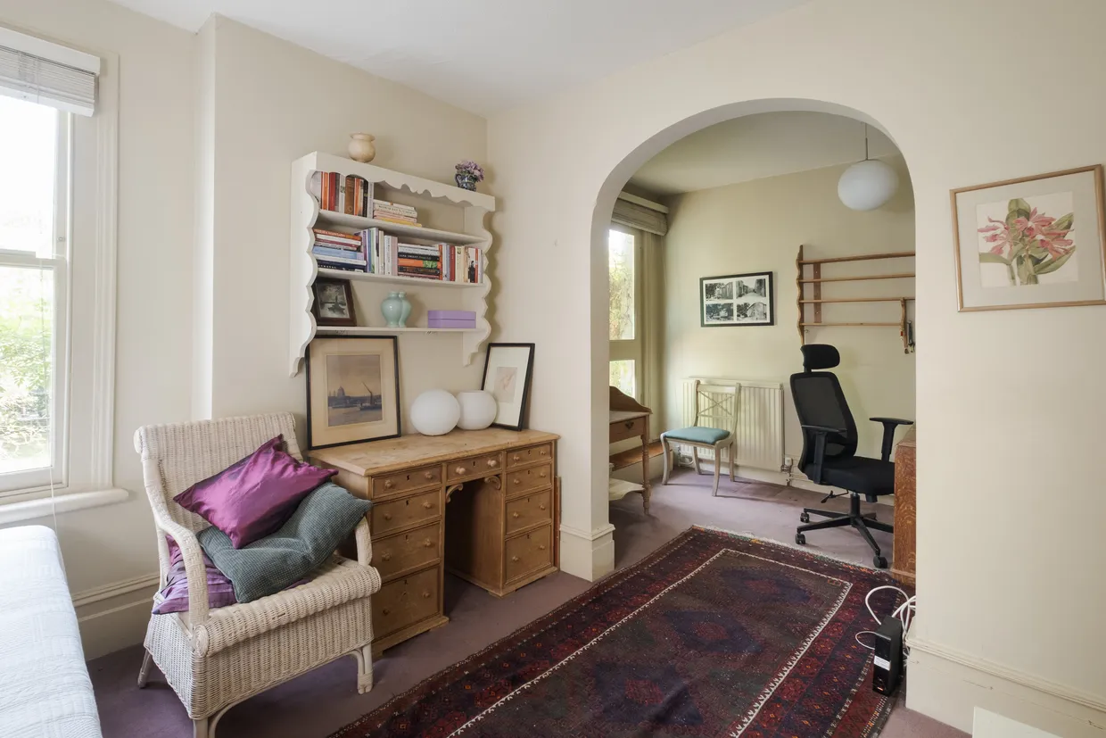 Muswell Hill Road, London, N10 photo 19