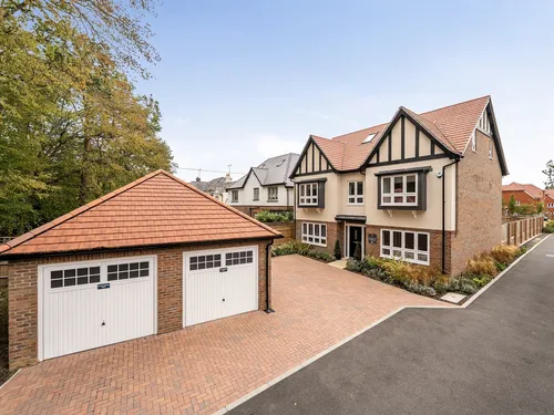 Folders Lane, Burgess Hillphoto