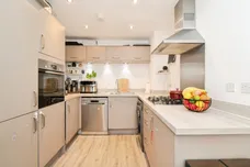 Kestrel Drive, Holt