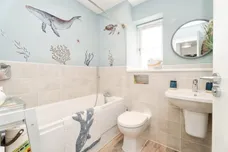 Kestrel Drive, Holt