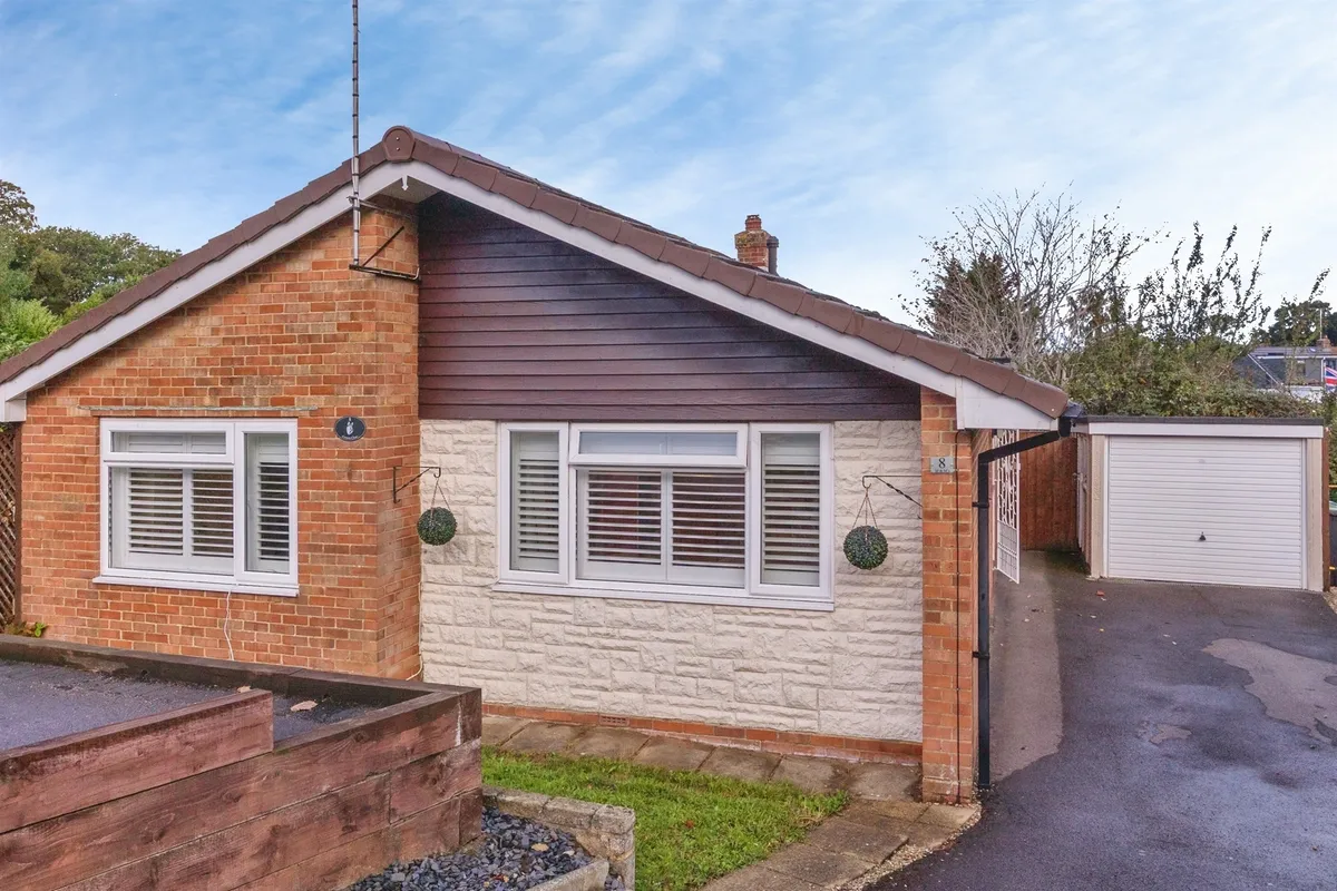 Crown Close, Waterlooville