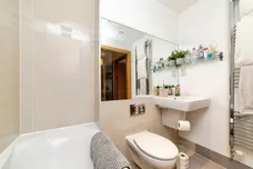 Smeaton Court, HERTFORD