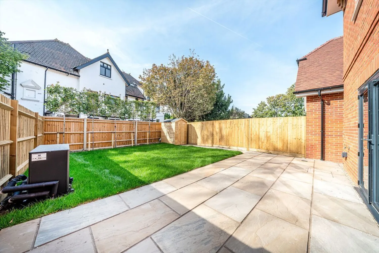 Queens Road, Weybridge, KT13 photo 6