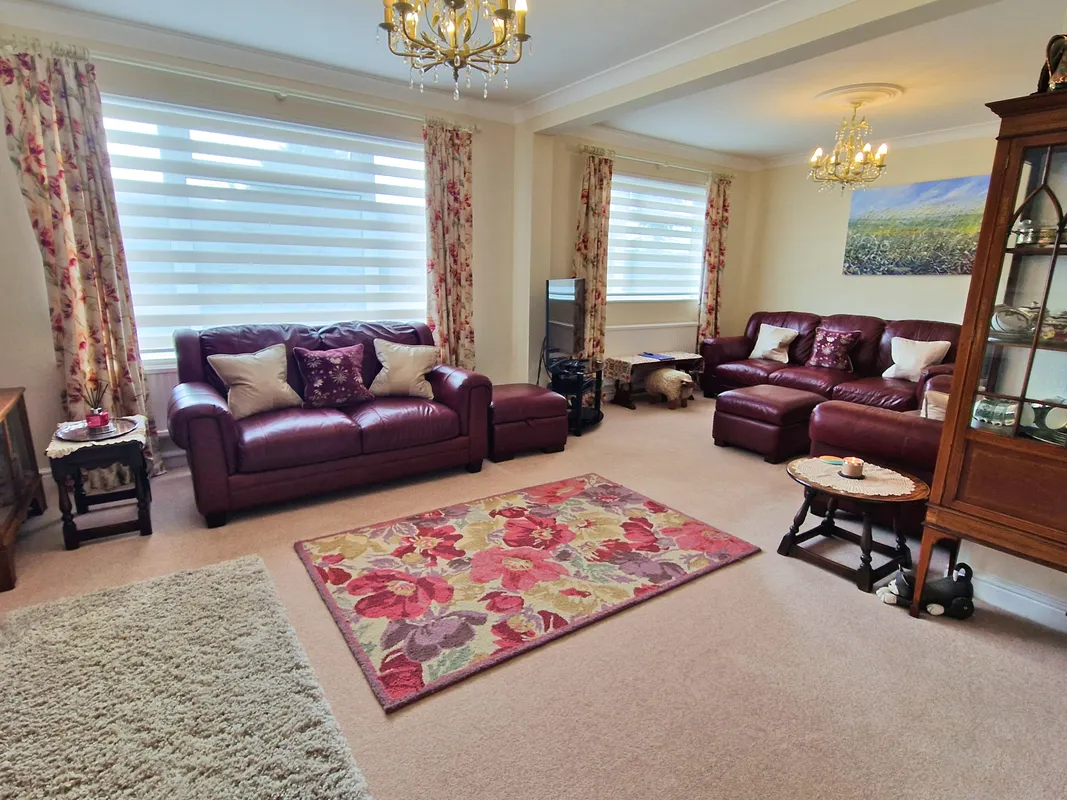 WIDGEON CLOSE, PORTHCAWL, CF36 3QE