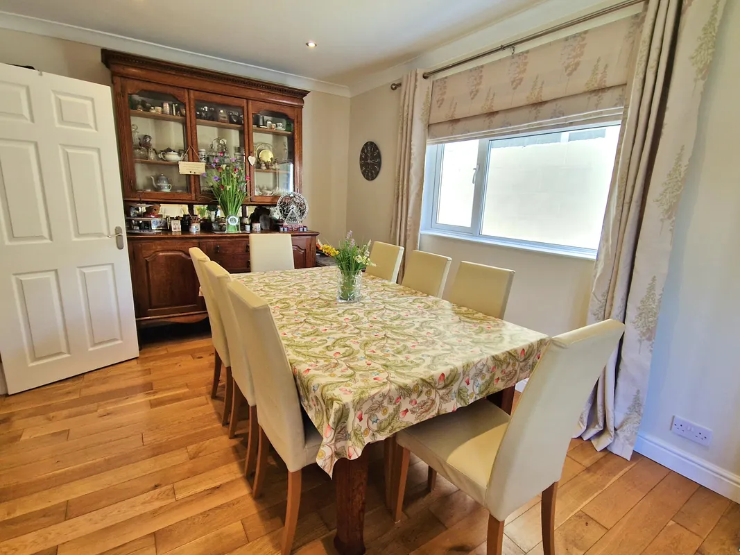 WIDGEON CLOSE, PORTHCAWL, CF36 3QE