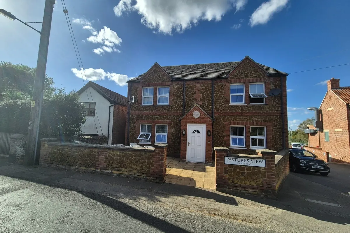 Manor Road, Dersingham, KING'S LYNN