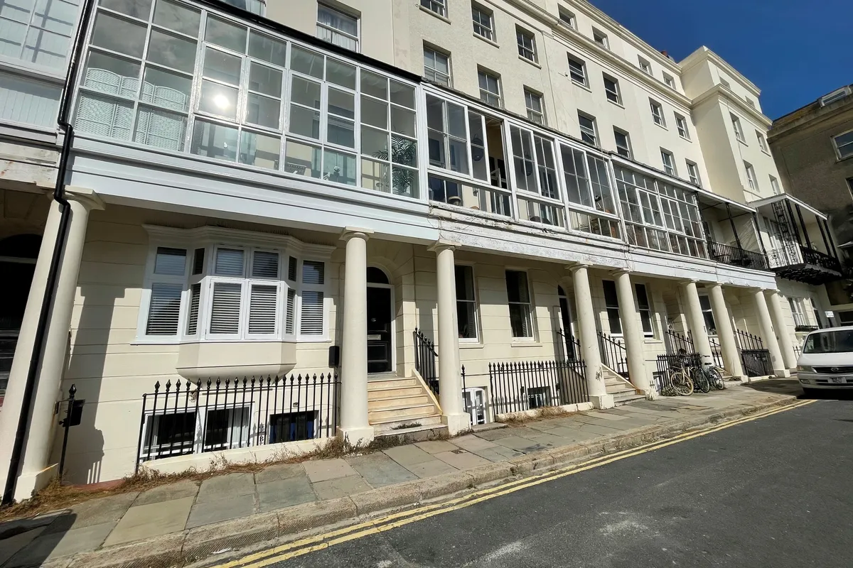 Marine Square, BRIGHTON
