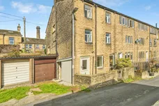 Woodhead Road, Holmbridge, Holmfirth